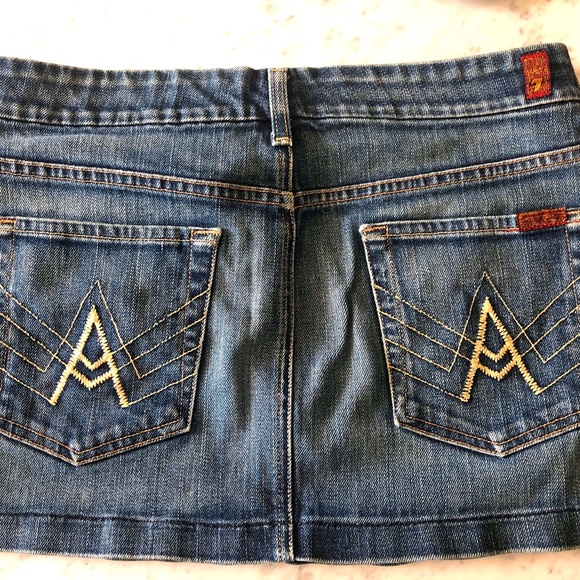 Vintage 7 For All Mankind Denim Mini Skirt size 28 - Picture 2 of 2